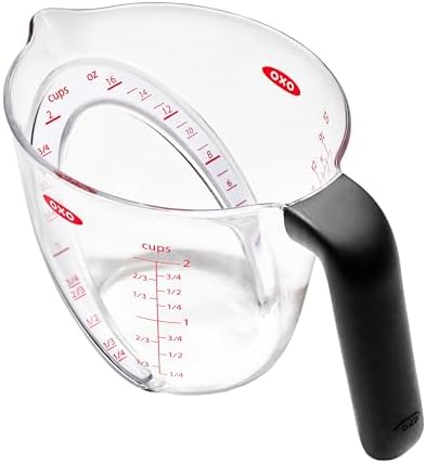 OXO Good Grips 2-Cup Angled Measuring Cup 1