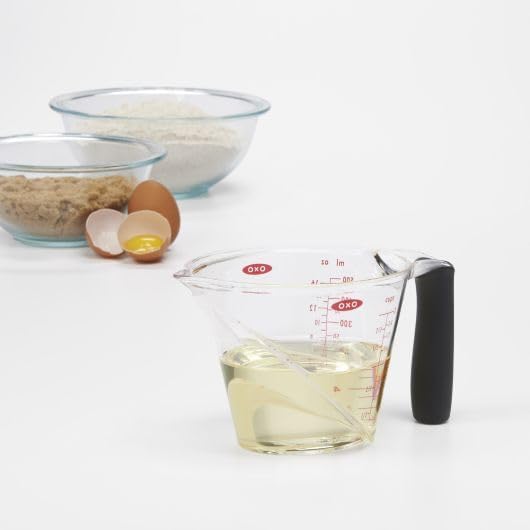 OXO Good Grips 2-Cup Angled Measuring Cup 1