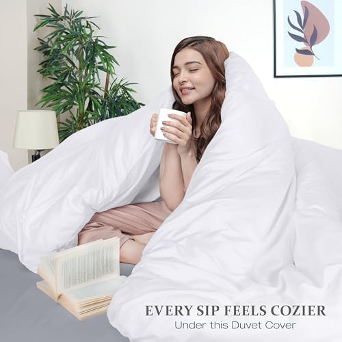 Utopia Bedding Queen Duvet Cover Set - 3 Piece with Zipper Closure