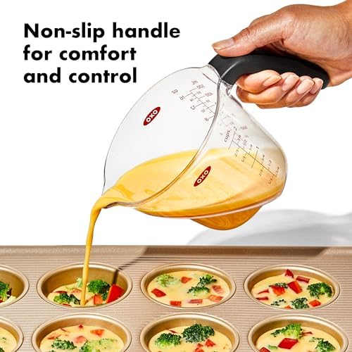 OXO Good Grips 2-Cup Angled Measuring Cup 1