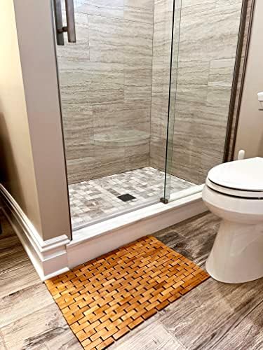 Mind Reader Bamboo Roll-Up Bath Mat