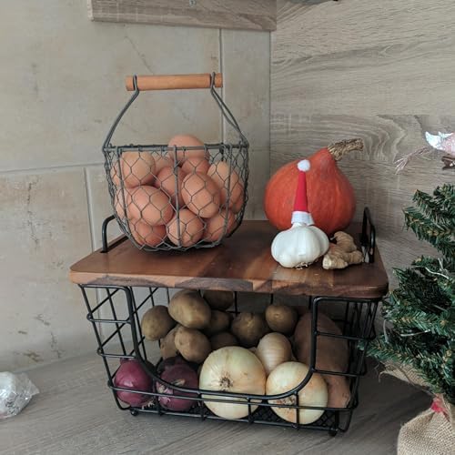 CVHOMEDECO Round Chicken Wire Egg Basket with Wooden Handle