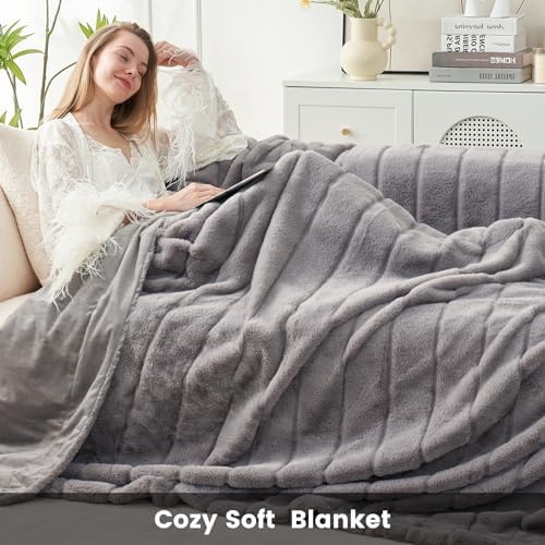 Cozy Bliss Faux Fur Throw Blanket Grey