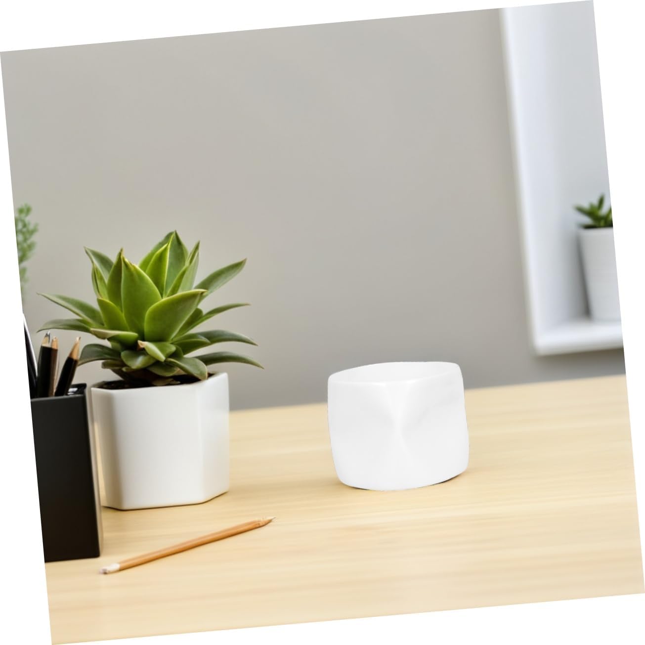 Ipetboom Mini White Porcelain Teacup Candle Holder