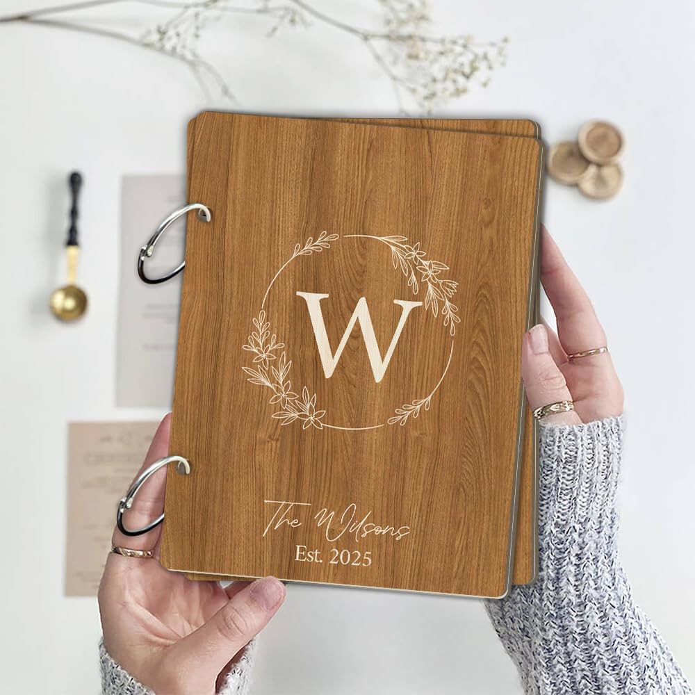 La Boda Personalized Wedding Card Holder Wooden Album with Metal Buckles