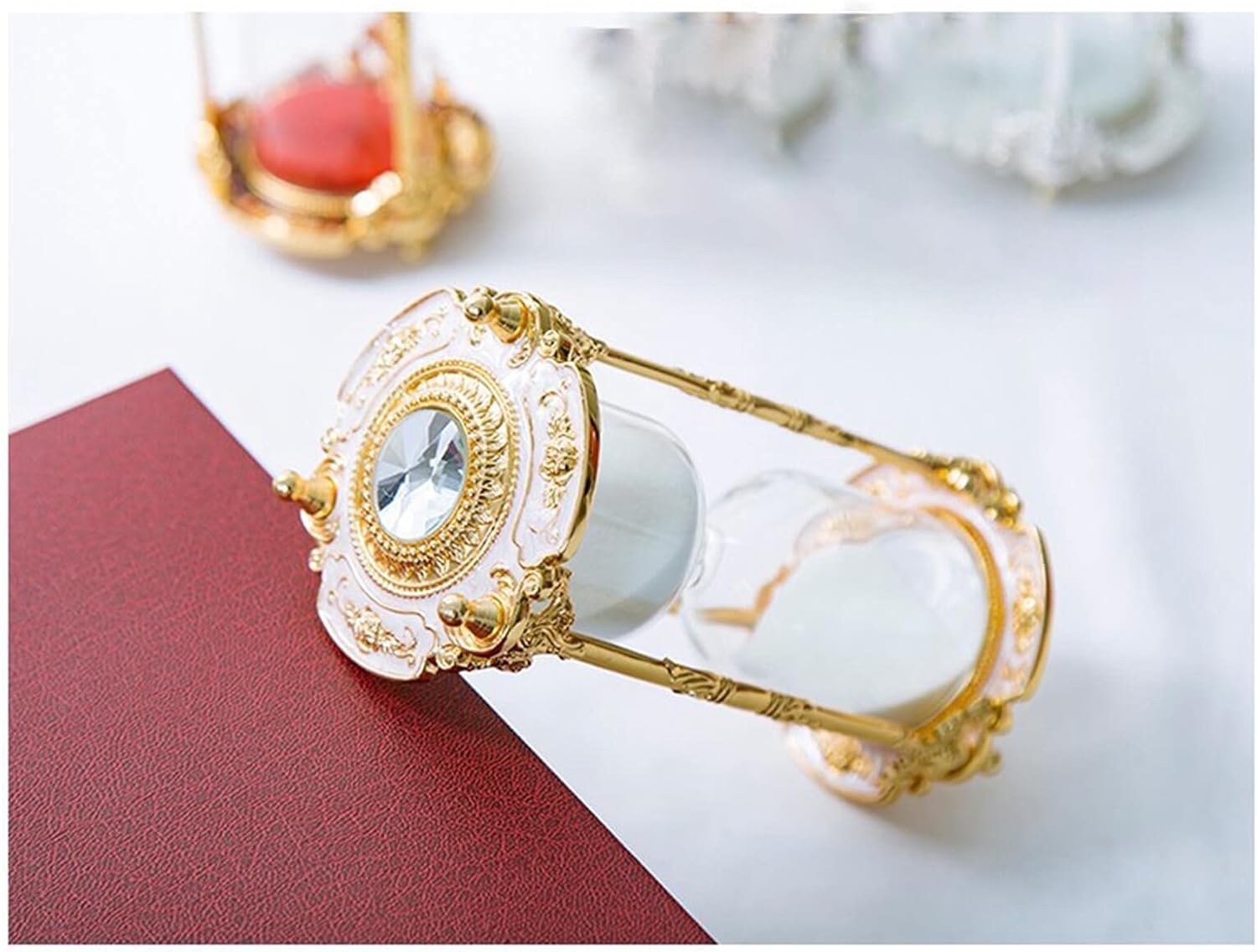 Antique Floral Design Hourglass Timer - 15 Minutes Gold