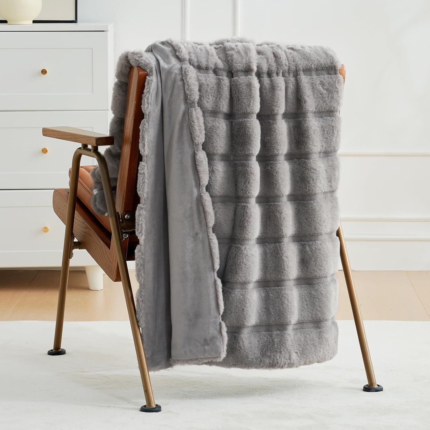 Cozy Bliss Faux Fur Throw Blanket Grey