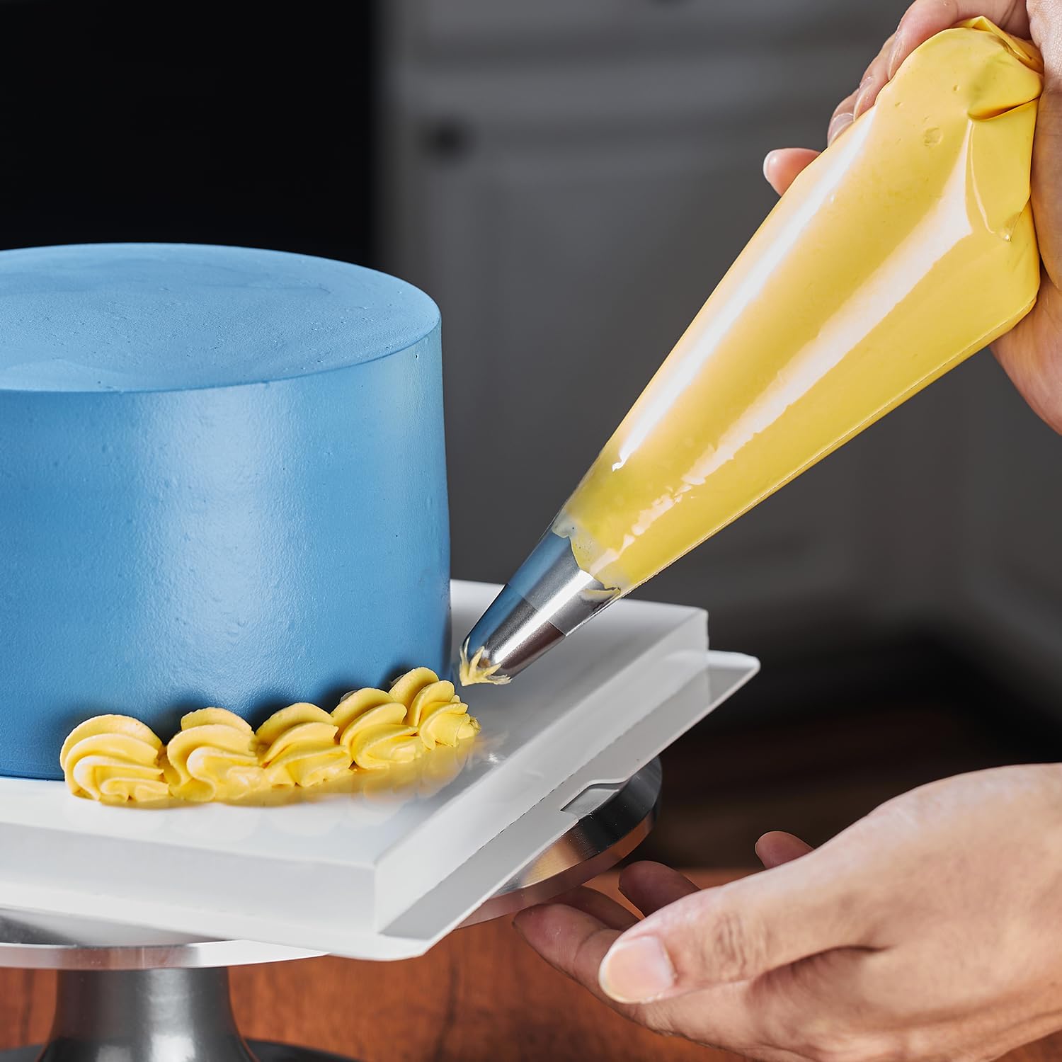 Keenpioneer Disposable Cake Decorating Bag 56 Count