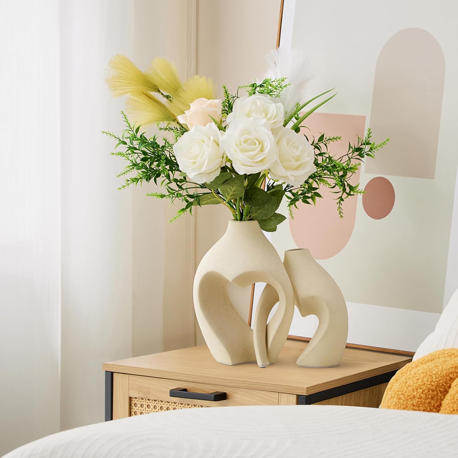 Zormon White Heart Shaped Ceramic Vase Set of 2