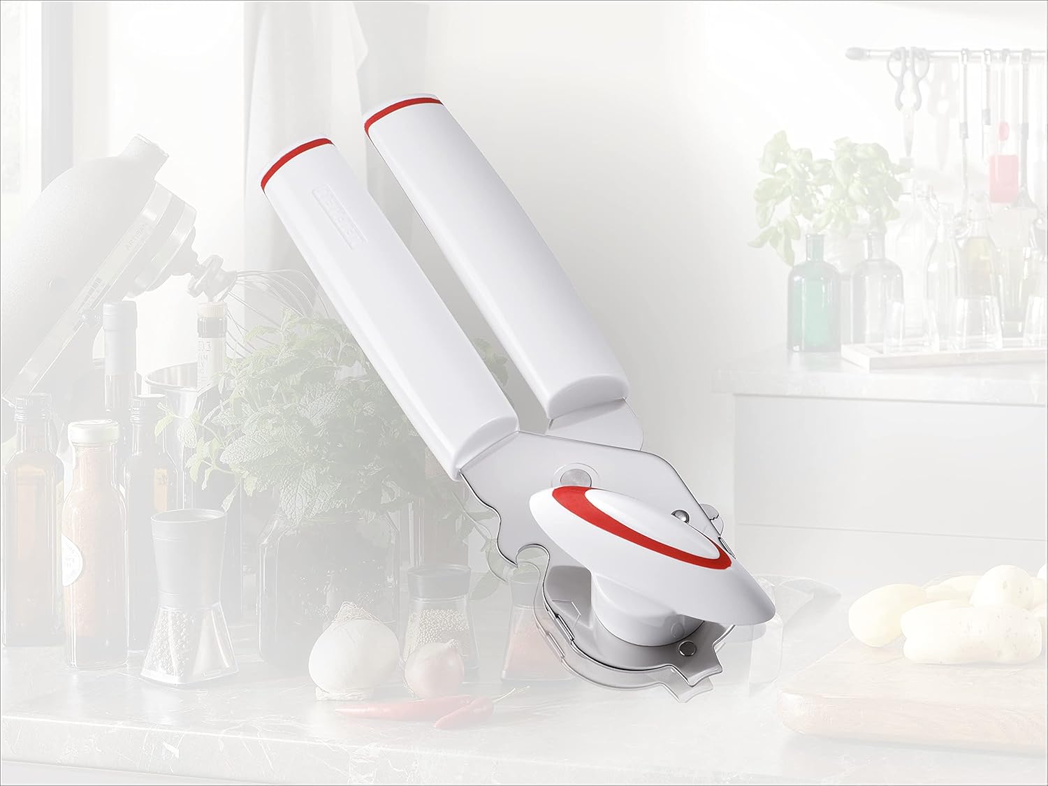 Leifheit Safety Can Opener White