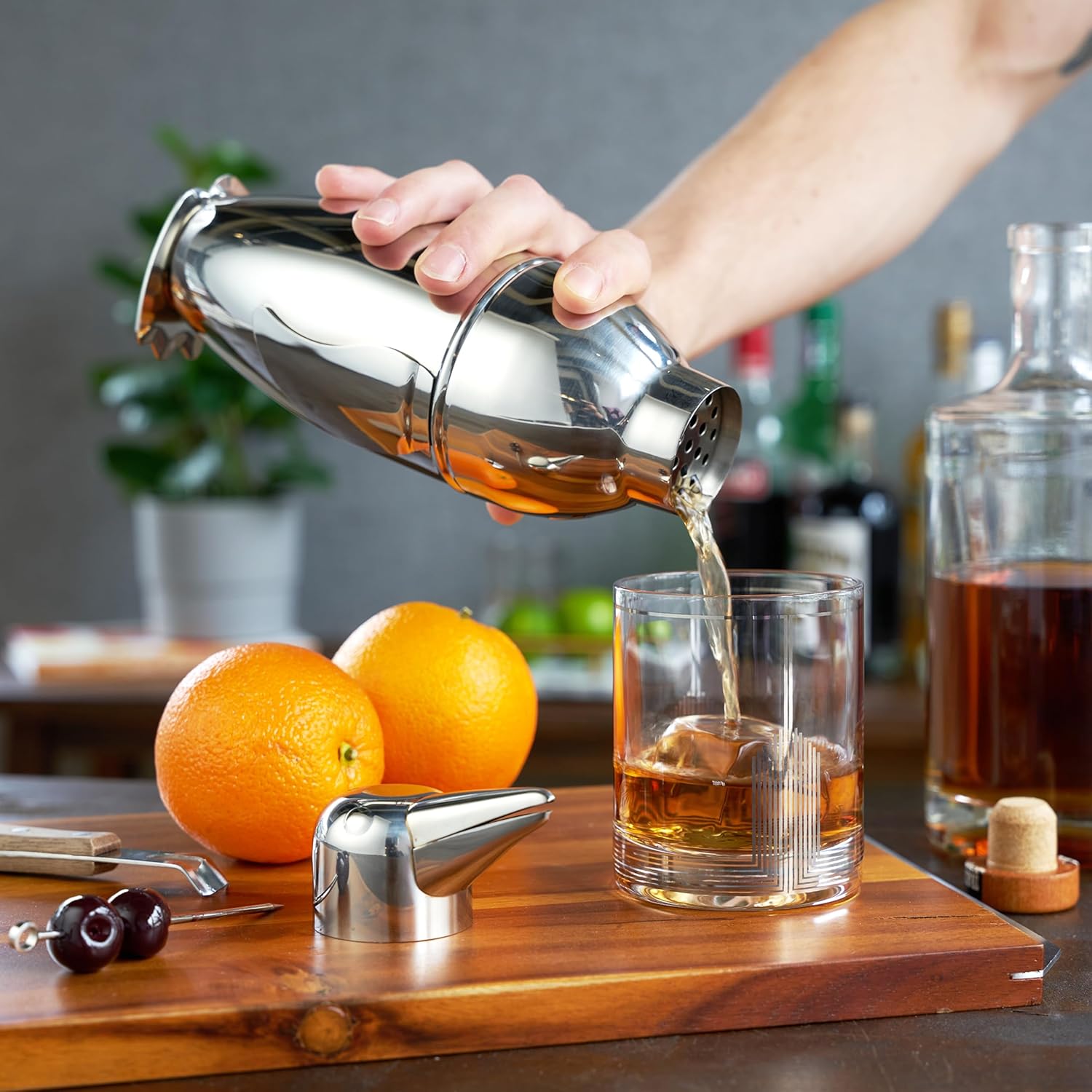 Viski Penguin Cocktail Shaker 17 oz Stainless Steel