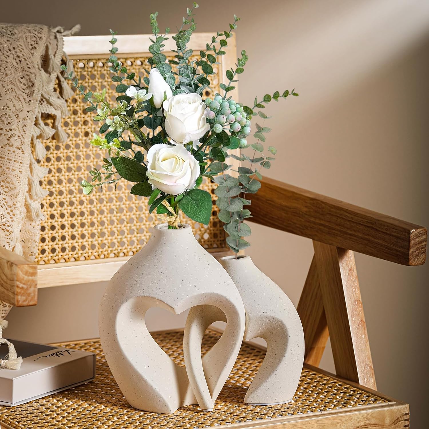 Zormon White Heart Shaped Ceramic Vase Set of 2