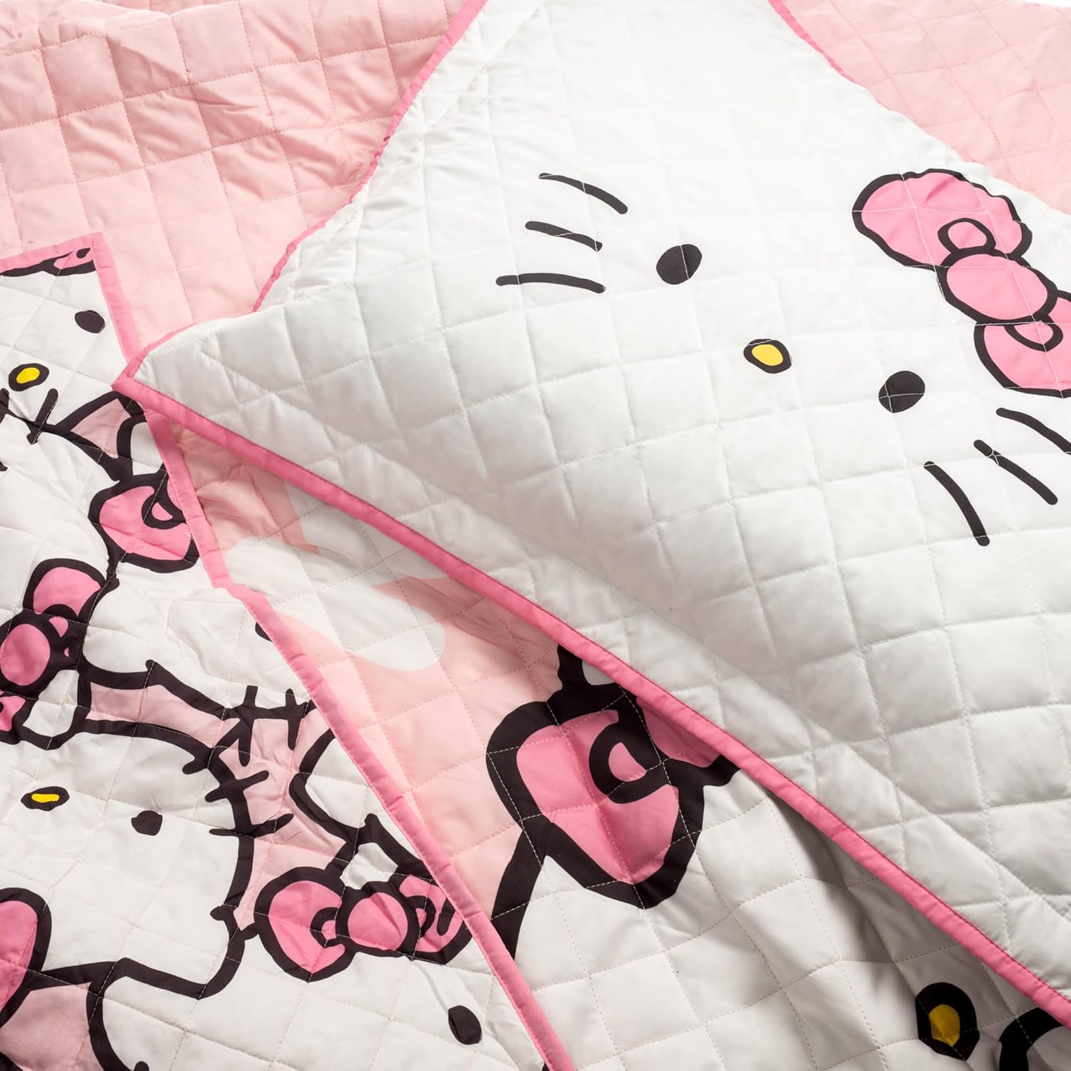 Jay Franco Hello Kitty Pink Stripes Hearts Twin Quilt Set