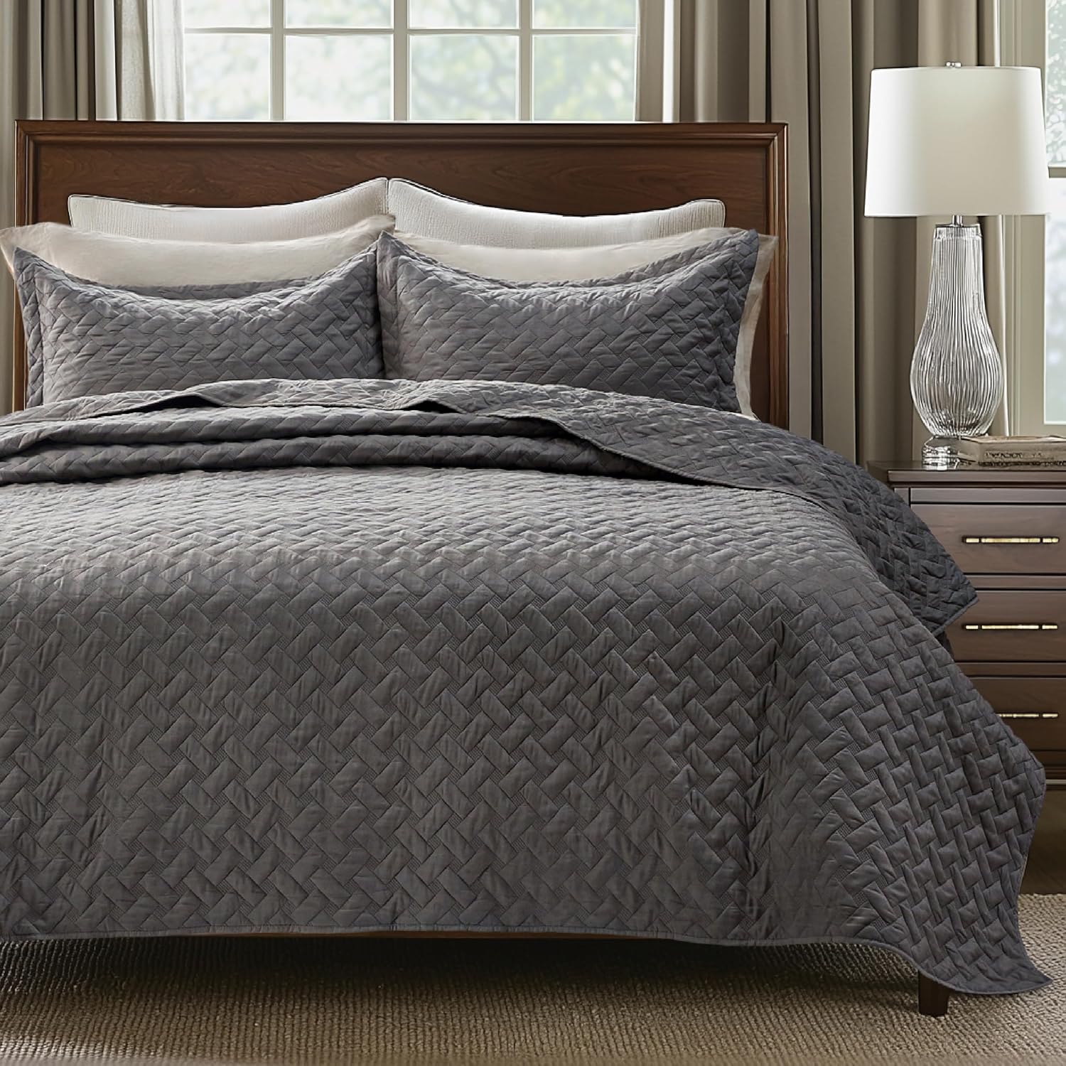 Bedsure Queen Size Quilt - Grey Basket Weave Bedspread with Soft Touch